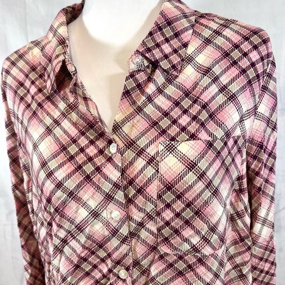 Tommy Hilfiger Long sleeve pink plaid button down top size large NWOT - Picture 2 of 6